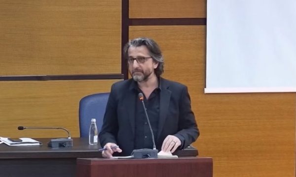 Përparim Rama i përgjigjet Hekuran Muratit  thotë se i ka bllokuar miliona Prishtinës