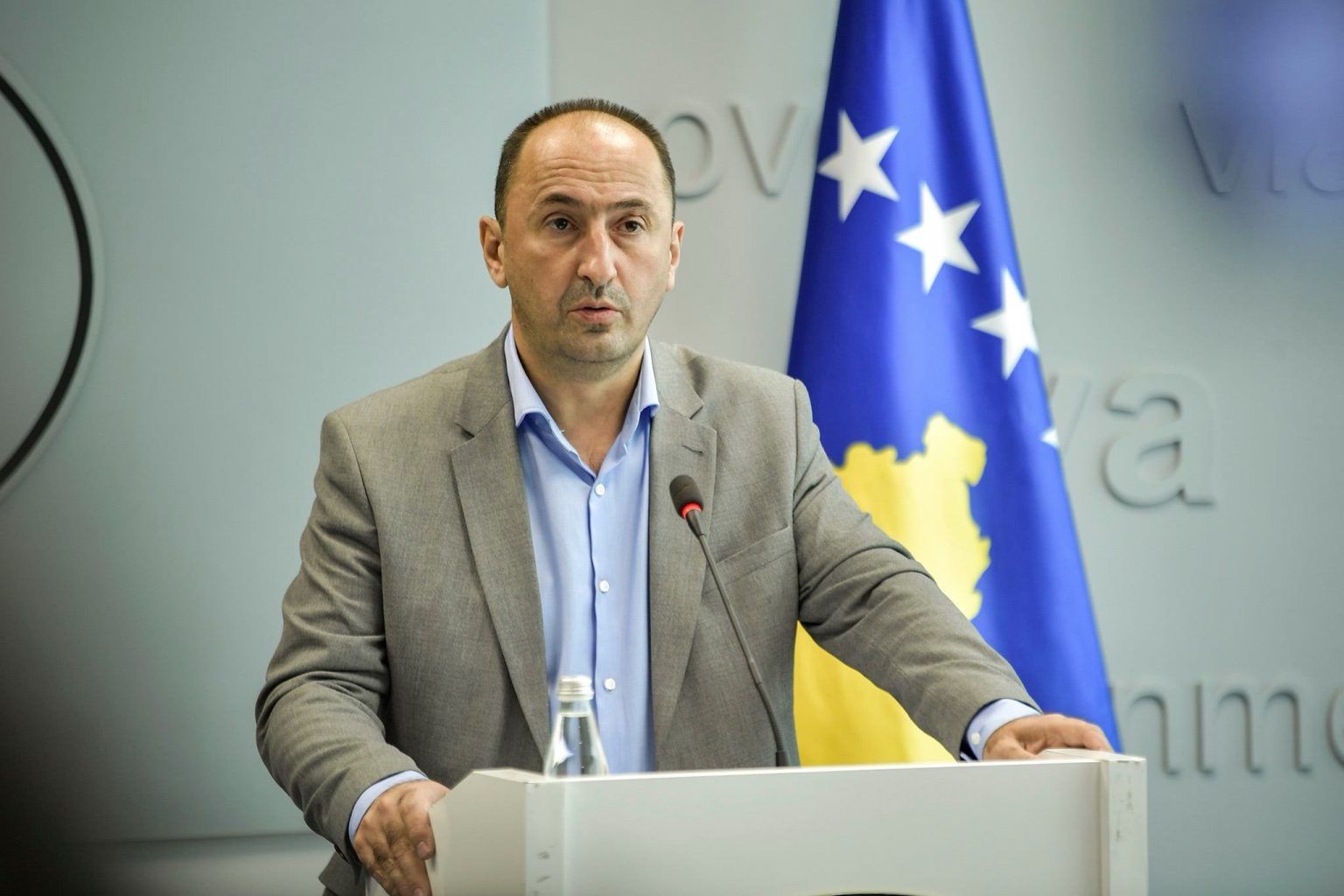 Media shqiptare  Liburn Aliu emërohet drejtor i Portit të Durrësit