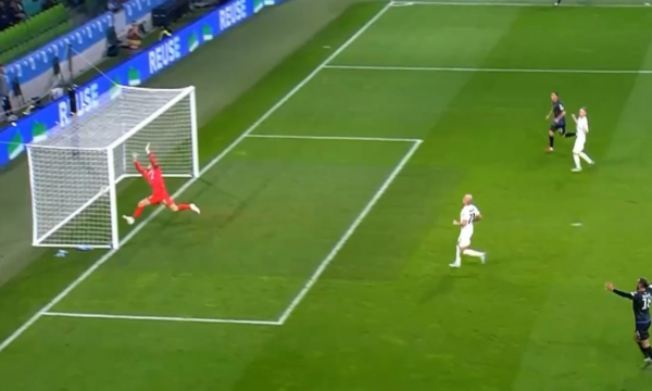 Kosova në epërsi të dyfishtë  sllovenët shënojnë autogol