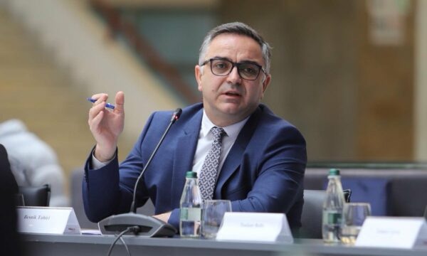  Askush nuk është fitues i zgjedhjeve   Tahiri  AAK e kënaqur me rezultatin   kemi pritur fitore edhe në Pejë e Junik