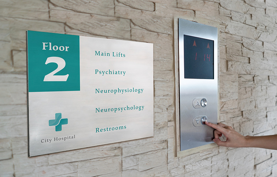 pro-creative-print-54-display_print_signage_City_Hospital
