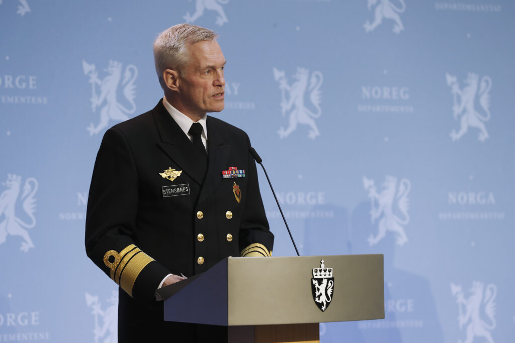 Sjef Etterretningstjenesten Nils Andreas Stensønes i forbindelse med fremlegging av årets åpne trusselvurdering. Foto: Torbjørn Kjosvold / Forsvaret