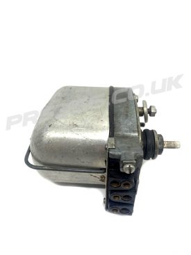 Wiper Motor, SWF, 6 volt (Used Original) - 356A, 356B T5 - Image 3