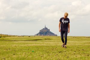 Bij gevoelens van depressie of somberheid kan een online psycholoog uitkomst bieden. Therapie via internet.