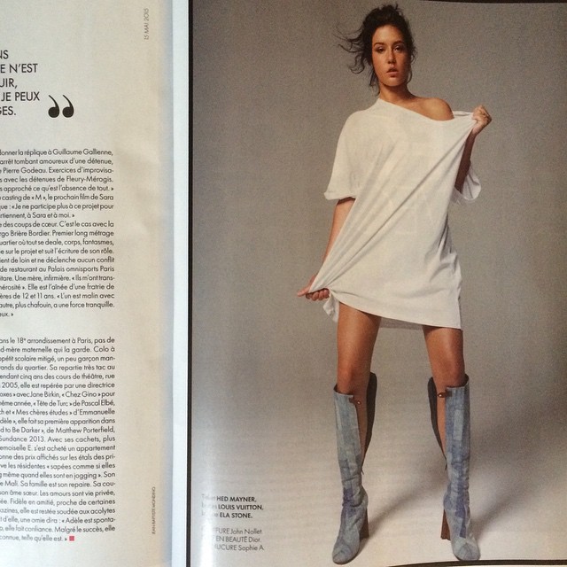 Adele Exarchopoulos wears an oversize white cotton t shirt by Hed Mayner in Elle France this week. Photographed by Jean Baptiste Mondino styling by @laracviklinski @adeleexarchopoulos @hed_mayner #hedmayner #ellefrance #press #publicimagepr #mondino #actress