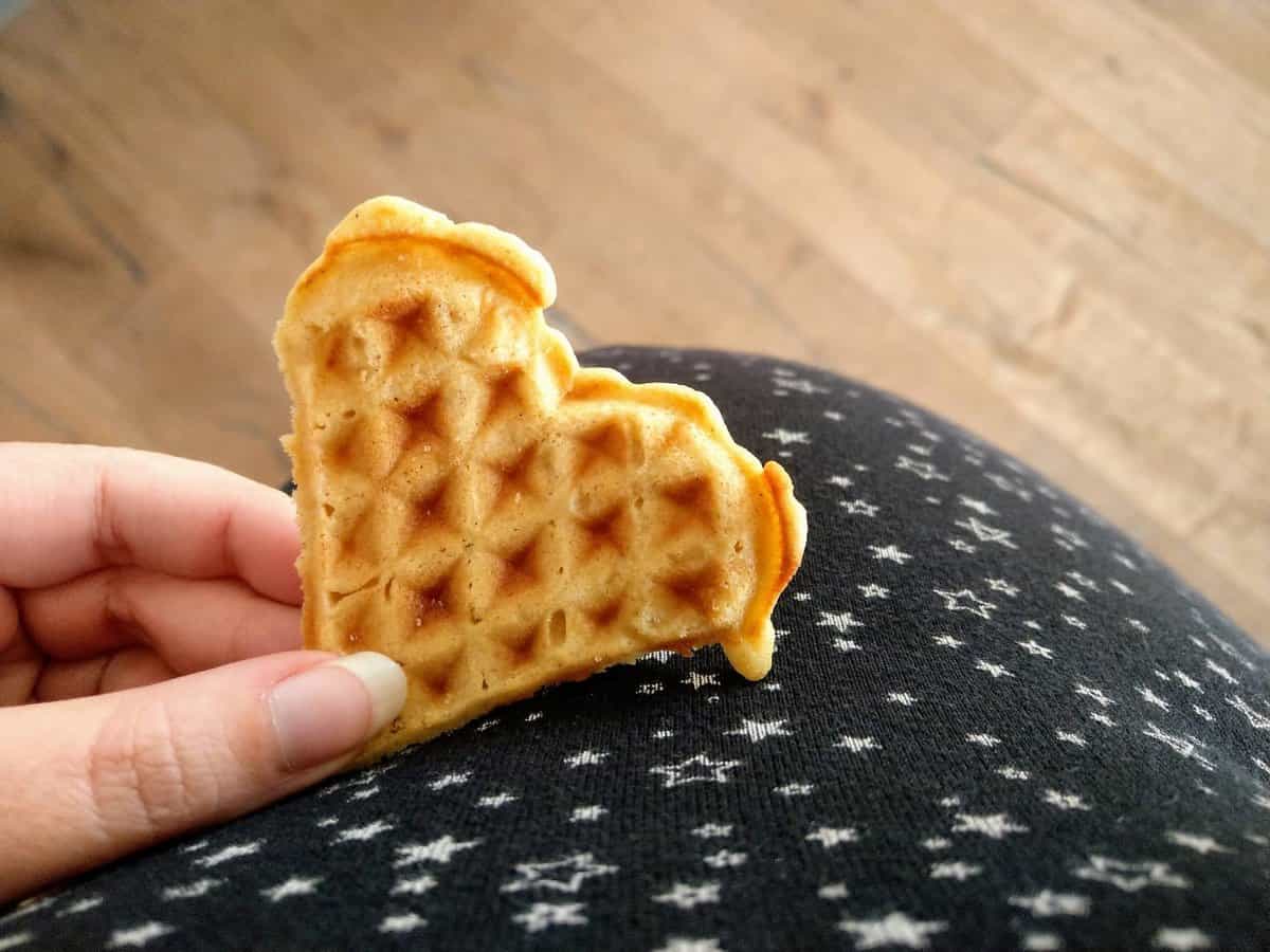 Schwangerschaftsupdate, 20. Ssw, 21. Schwangerschaftswoche, Babybauch, Herz, belgische Waffel