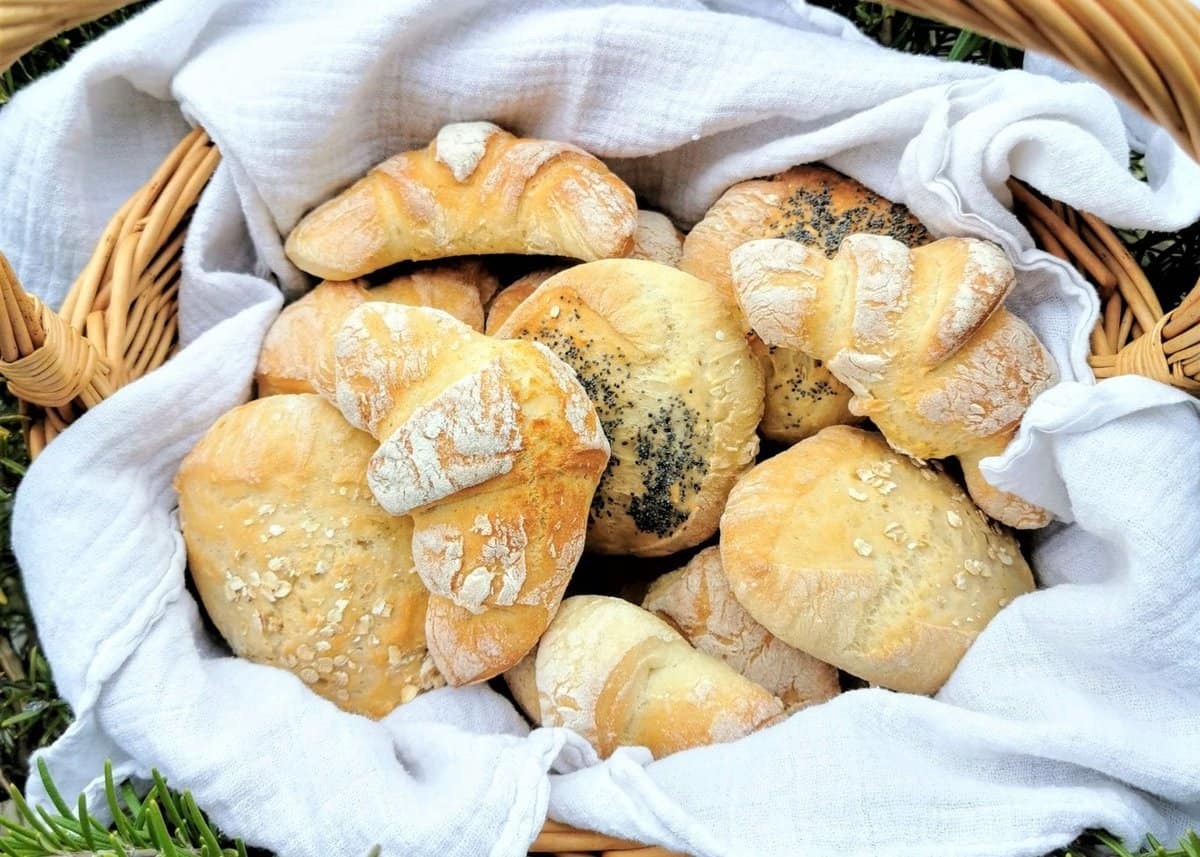 Rezept für schnelle Frühstücksbrötchen ohne Gehzeit - Puddingklecks