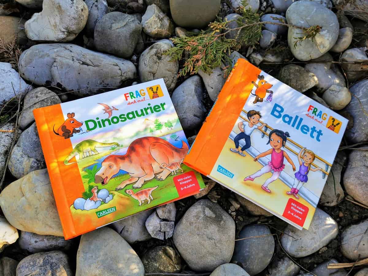 Alles über Dinosaurier und Ballett findest du in diesen beiden Pappbüchern aus dem Carlsen Verlag für Kinder ab 2 Jahren.