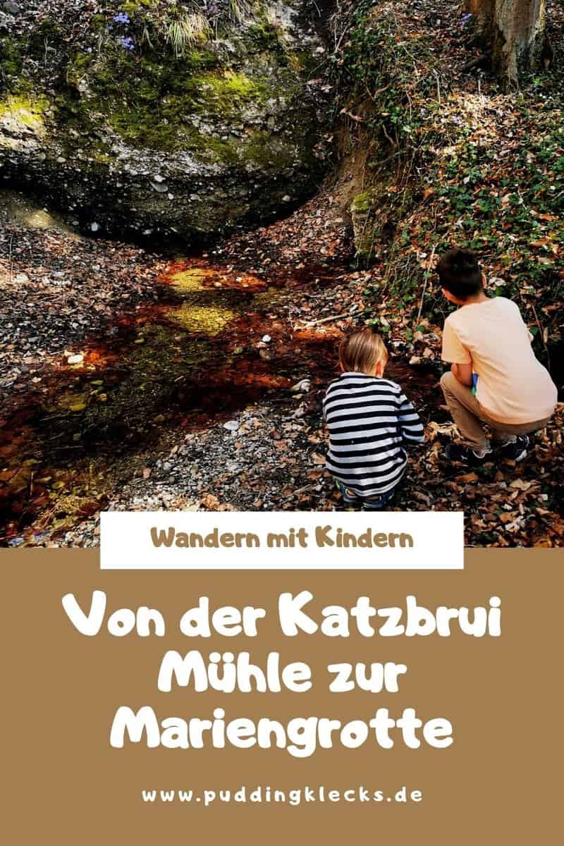 Ausflugstipp für Familien im Unterallgäu: Von der Katzbrui Mühle zur Mariengrotte. Ein kurzer Wanderweg für Familien mit historischer Mühle. Perfekt geeignet für Naturliebhaber und kleinere Kinder. #wandern #unterallgäu #allgäu #ausflugstipp #katzbrui #mariengrotte #wanderweg #kinder