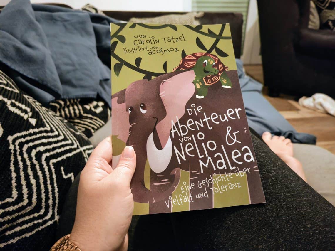 Buchtipp: Die Abenteuer von Nelio & Malea - ein Buch von Carolin Tatzel, das für Toleranz und Vielfalt wirbt. Leseempfehlung ab 3 Jahren auf Puddingklecks, dem Großfamilienblog aus dem Allgäu.