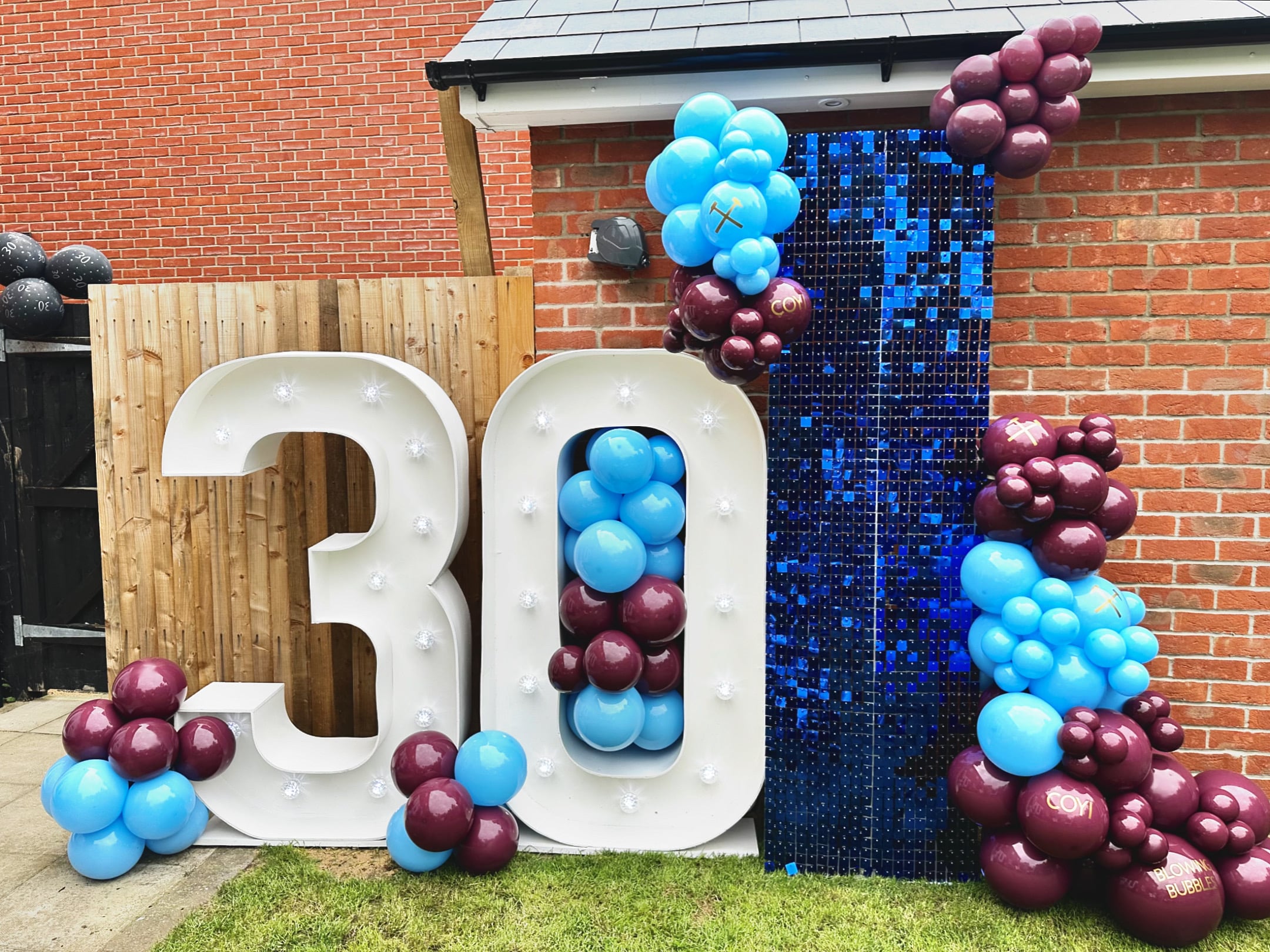 30th Balloon Display for a West Ham Fan