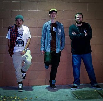Three-Dimensional-Crew-350