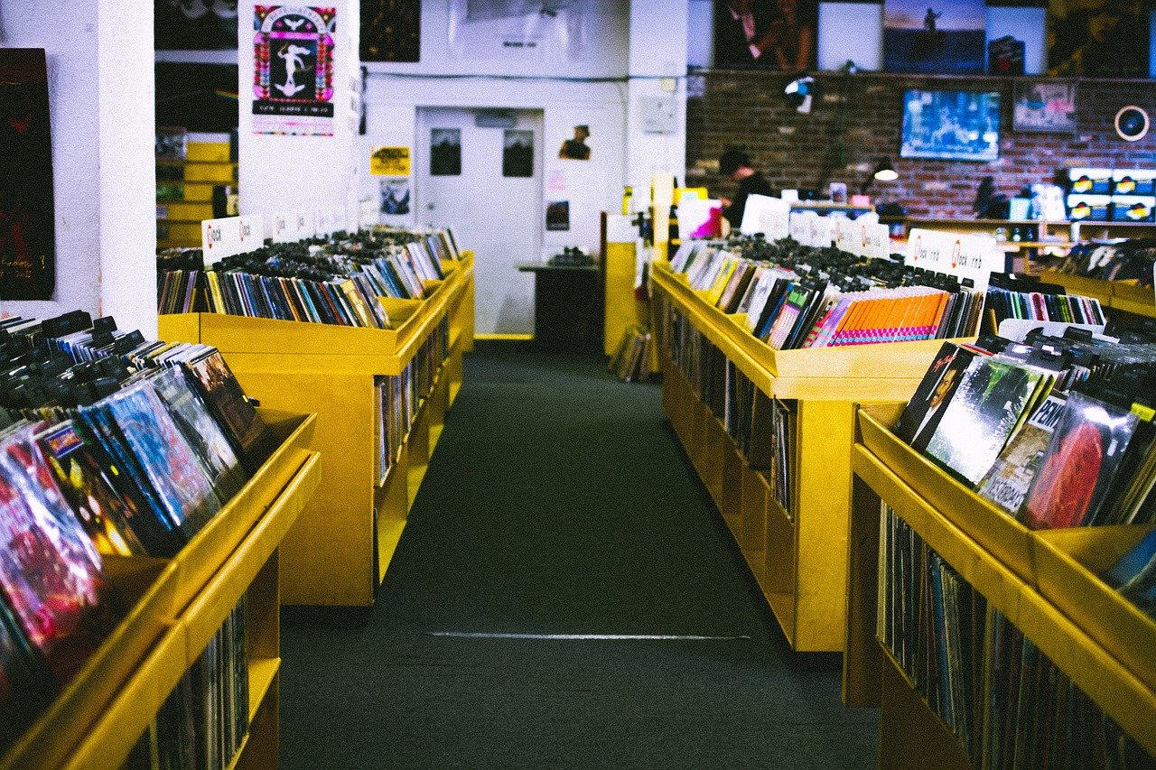 5 Tips for Finding the Best Music Store Near You