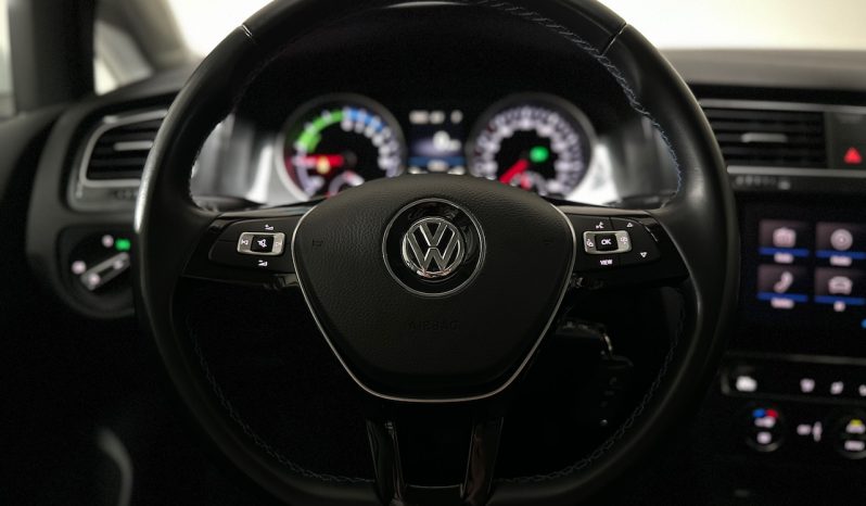 VW e-Golf full