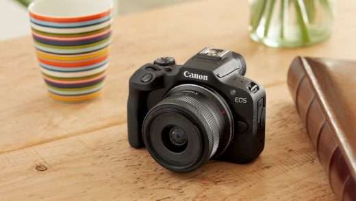 Canon EOS R100 el kit de fotografía para principiantes ideal para estas vacaciones