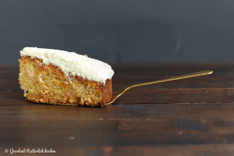 Carrot Cake mit Honig {nach Hugh FearnleyWhittingstall} Querbeet