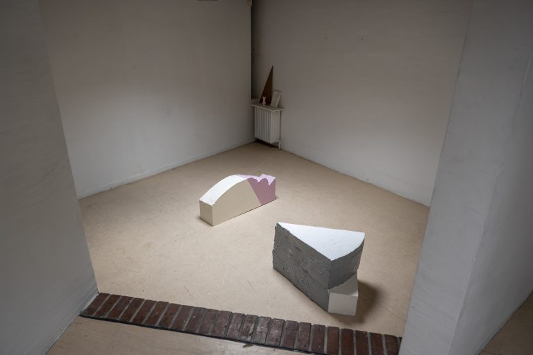 Exhibition view, Conversations are thinking things, 2019