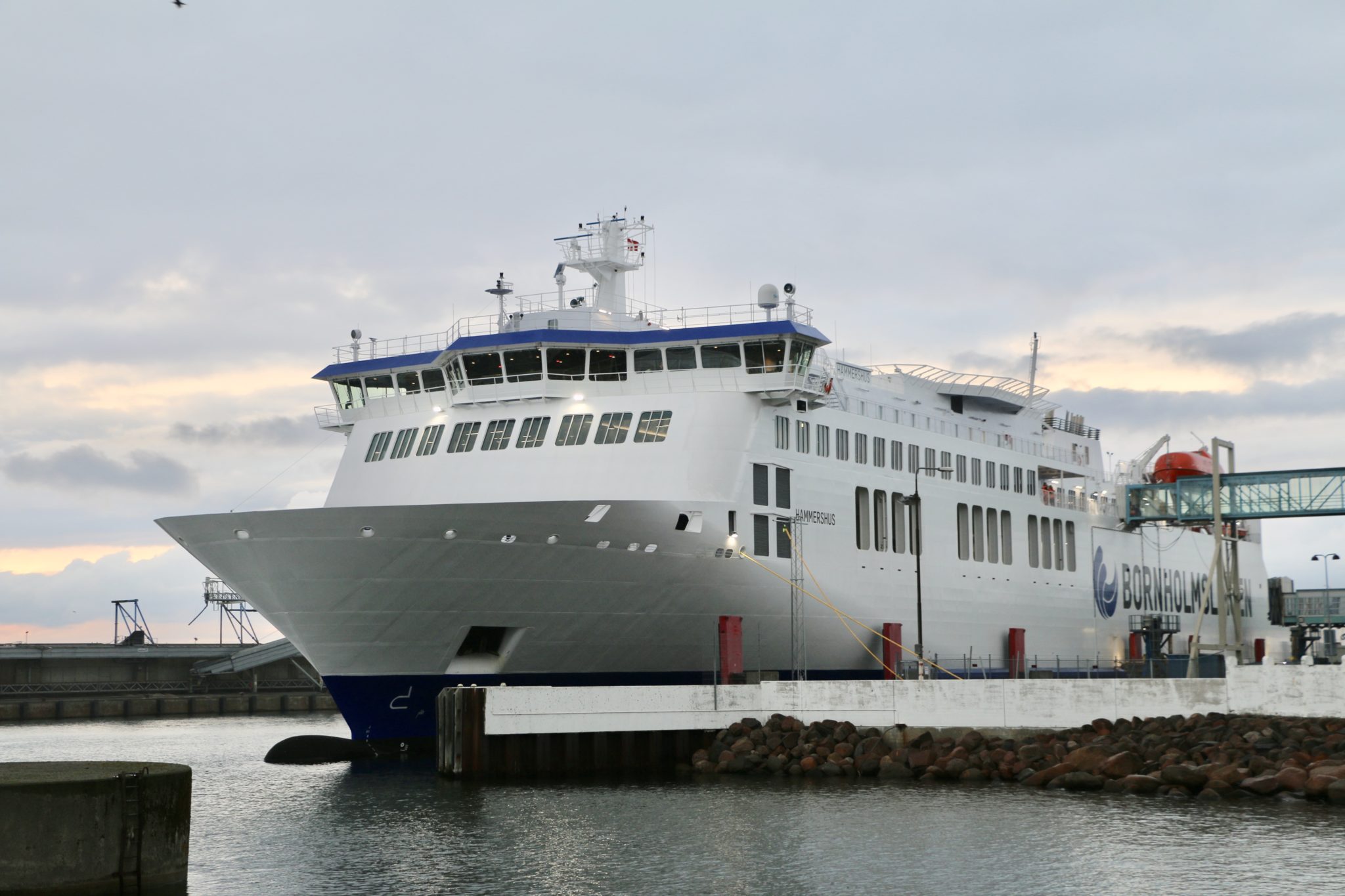 Bornholmslinjen Direkte Fähre nach Bornholm auch im