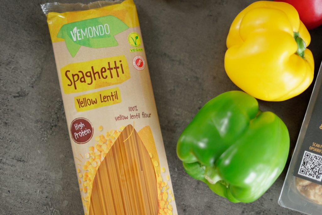 Spaghetti lentils and a delicious Rafifalhashmi - vegan recipe