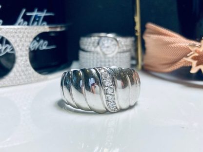 Viventy - Sterling Silver Wave Design Ring