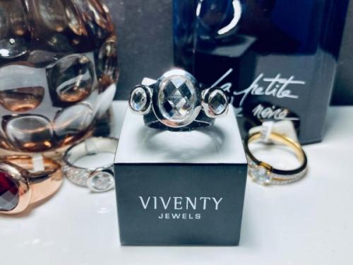 Viventy - Sterling Silver Trilogy Stone Ring