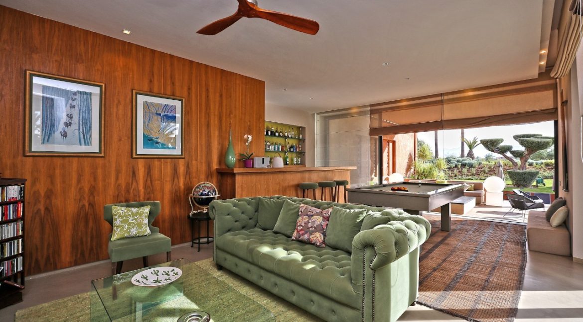 International properties 3 (19)