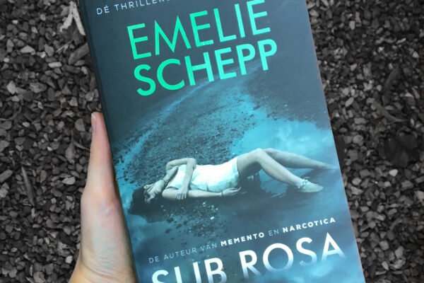Sub Rosa – Emelie Schepp