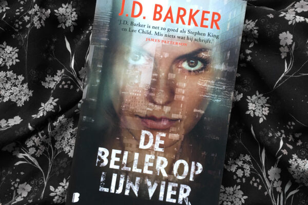 De beller op lijn vier – JD Barker