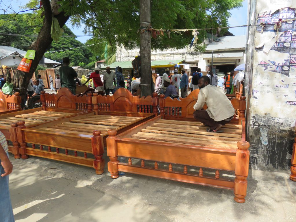 wooden beds for sale