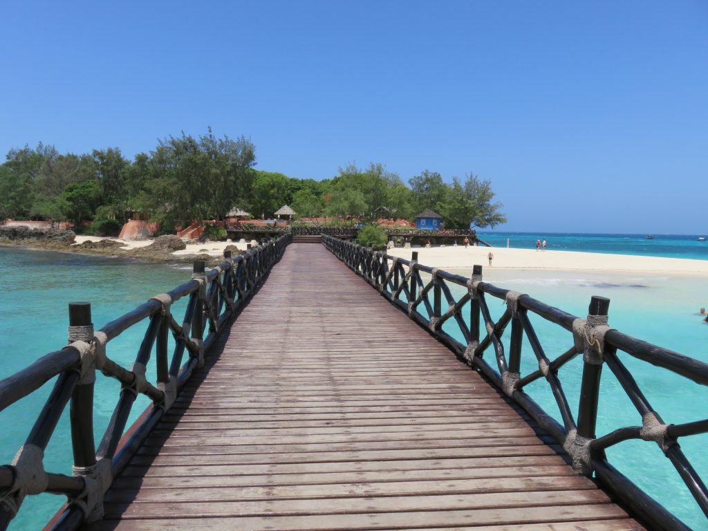 a picture of the walkway to the island