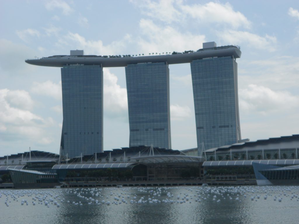 a picture of a hotel in singapore