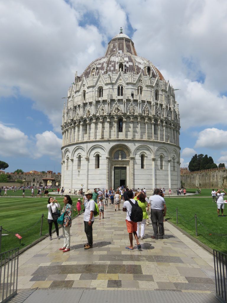 a picture of Piazza dei Miracori