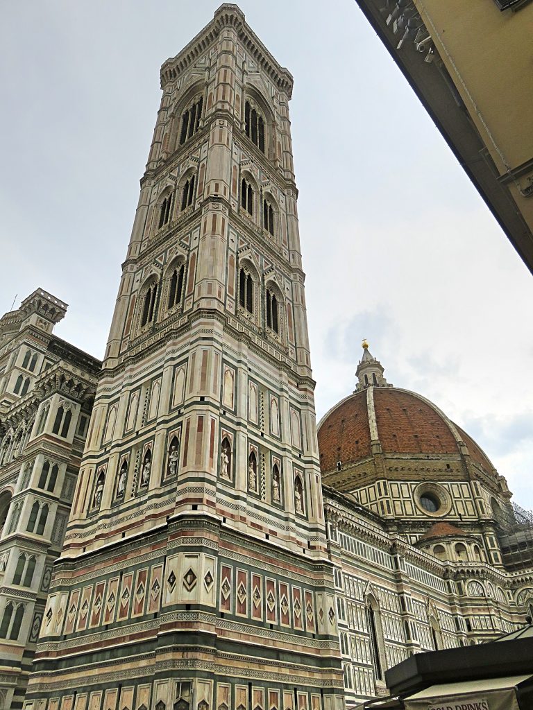 A picture of the steeple of Cattedrale di S.Maria del Fiore