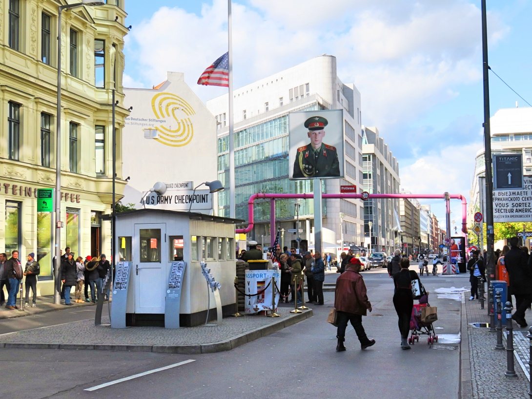 Checkpoint charlie 