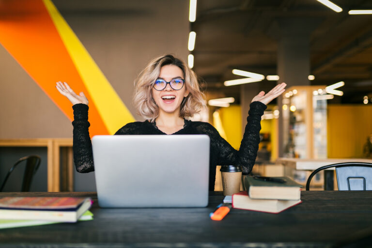 Wenn du es ernst meinst mit dem Aufbau eines profitablen Online-Geschäfts, dann brauchst du die richtigen Werkzeuge