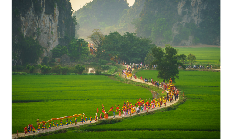 5 Reasons You Must Visit Vietnam