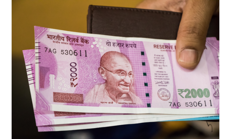 RBI Set to Remove Rs 2000 Notes from Circulation