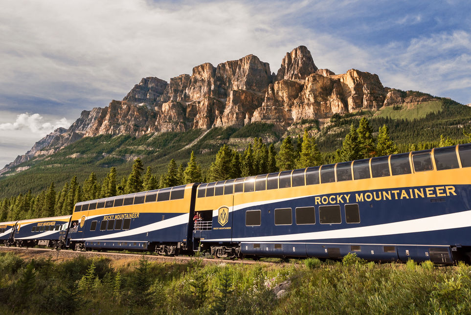 10 Most Scenic Train Rides in the World