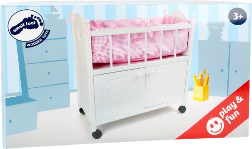 LG 2875 dolls cradle with wardrobe 3