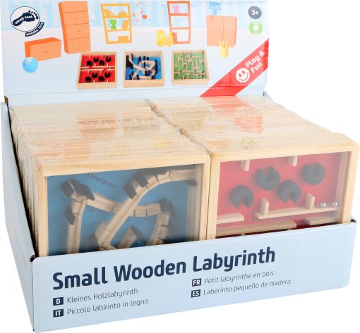 LG 10692 small wooden labyrinth display 2