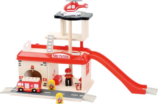 LG 10900 fire station with accessories 3