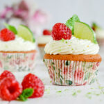 Read more about the article Himbeer-Limetten-Cupcakes