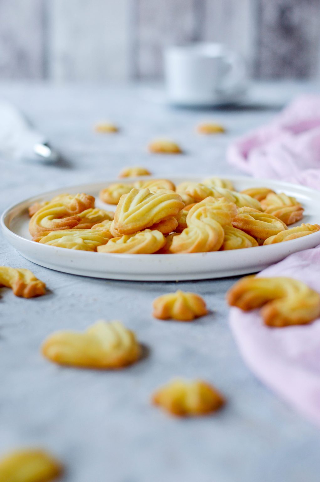 Spritzmürbeteig Grundrezept – Rebeccas Patisserie Spritzmürbeteig Grundrezept – Rebeccas Patisserie