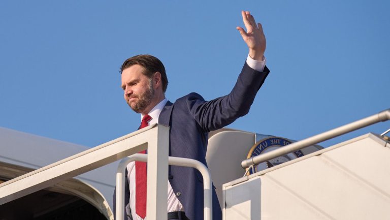 Vance-sobre-las-negociaciones-con-Iran-La-pelota-esta-ahora-en-su-tejado