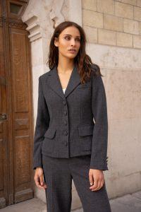 Slimme blazer met vijf knopen en inkeping