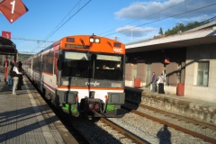 RENFE elmotorvogn på vej il Barcelona Sants