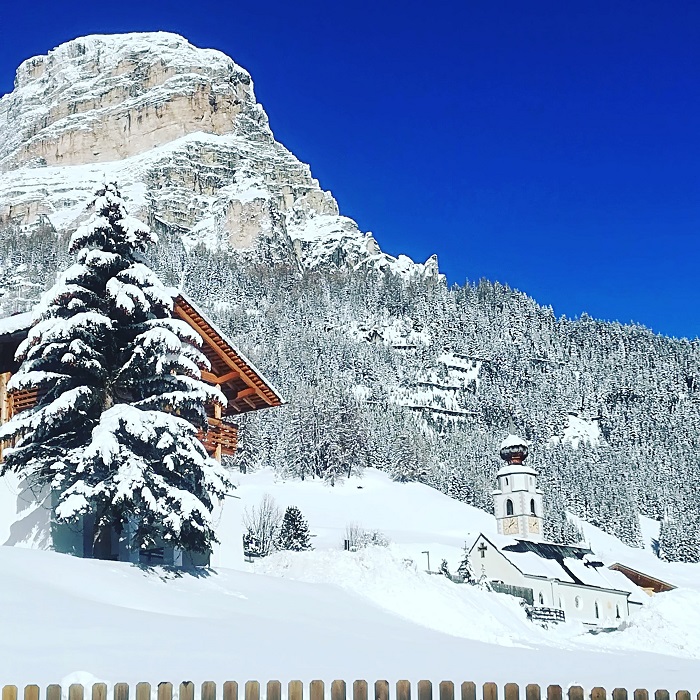 Hytte i Dolomitterne