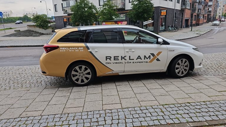 Foliering av bil malmö.