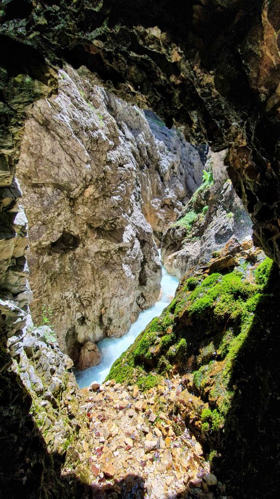 Höllentalklamm Tour Tunnel Ausblick