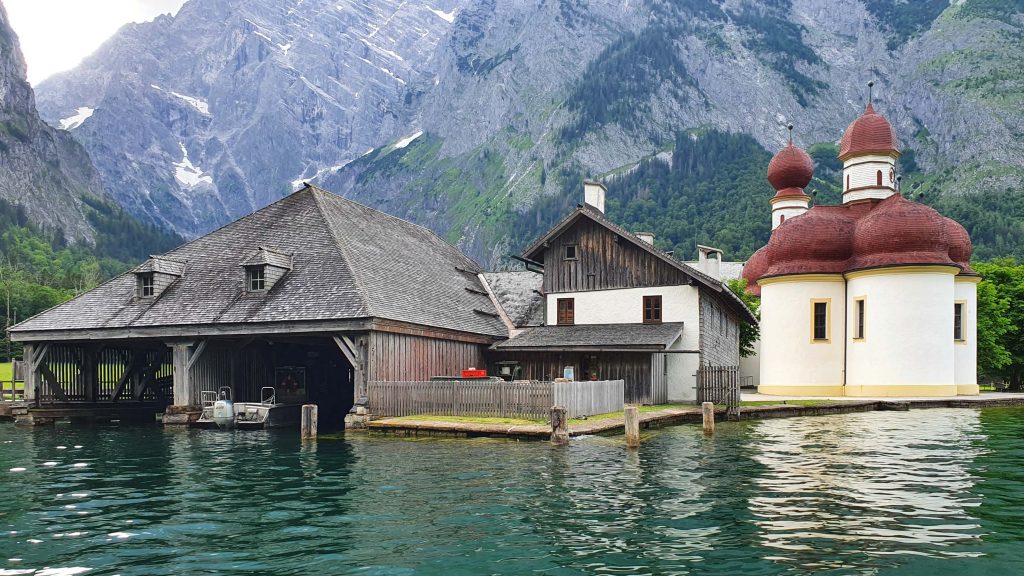 St. Bartholomä mit Bootshaus